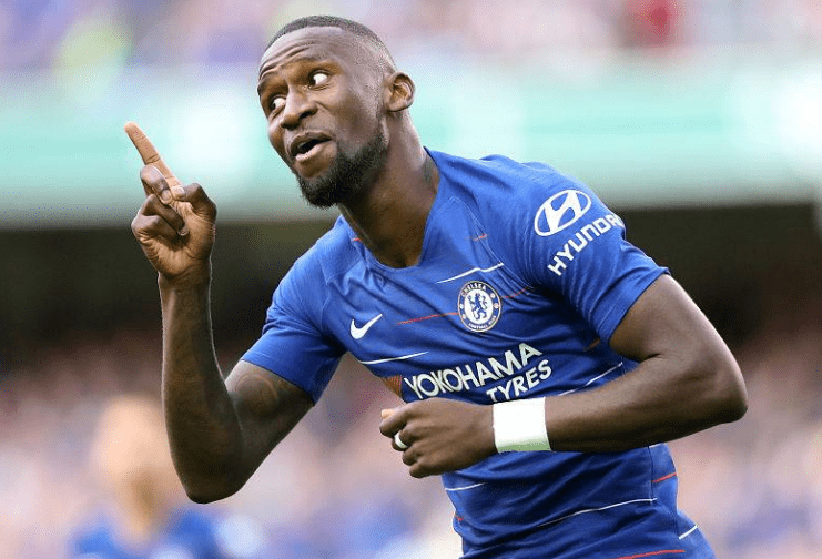 大巴黎风光无限,蓝军铁桶正道的简单介绍 大巴黎风光无限,蓝军铁桶正道的简单介绍