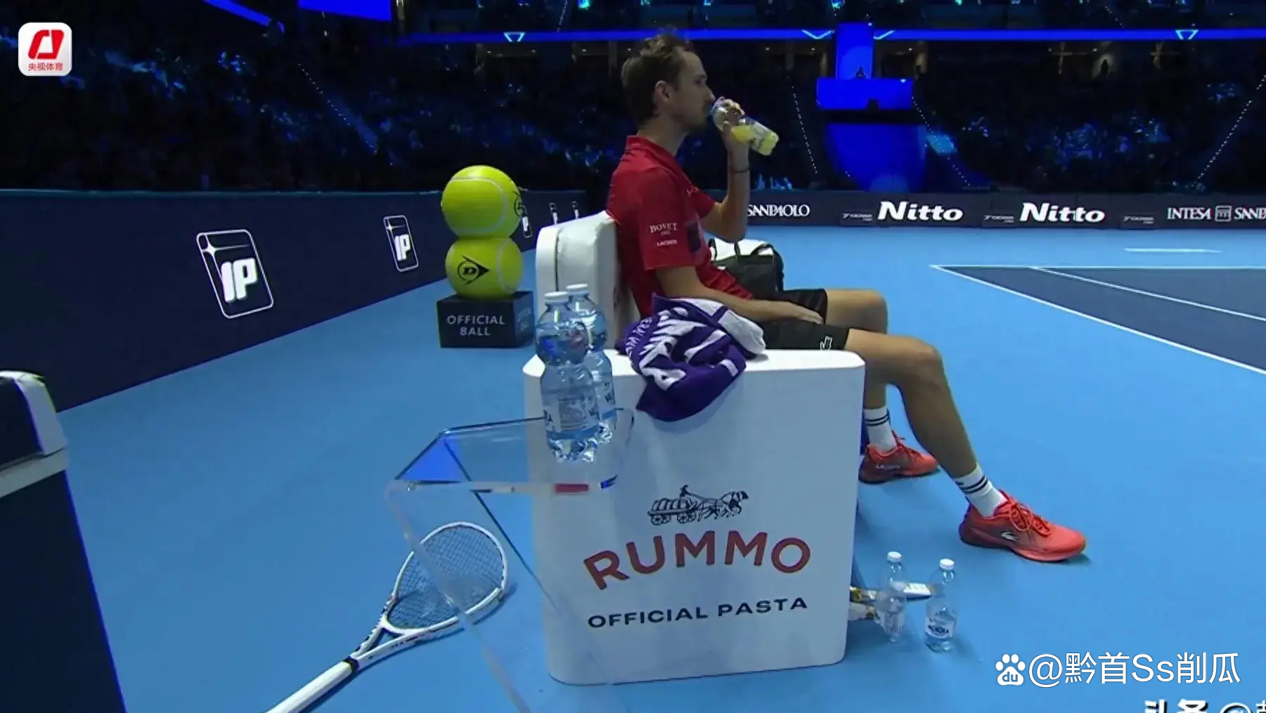 年终总决赛险胜ATP总决赛,梅德韦杰夫带队取胜 年终总决赛险胜ATP总决赛,梅德韦杰夫带队取胜