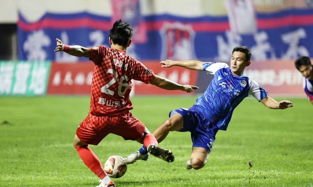 鞍山队在比赛中取得关键胜利