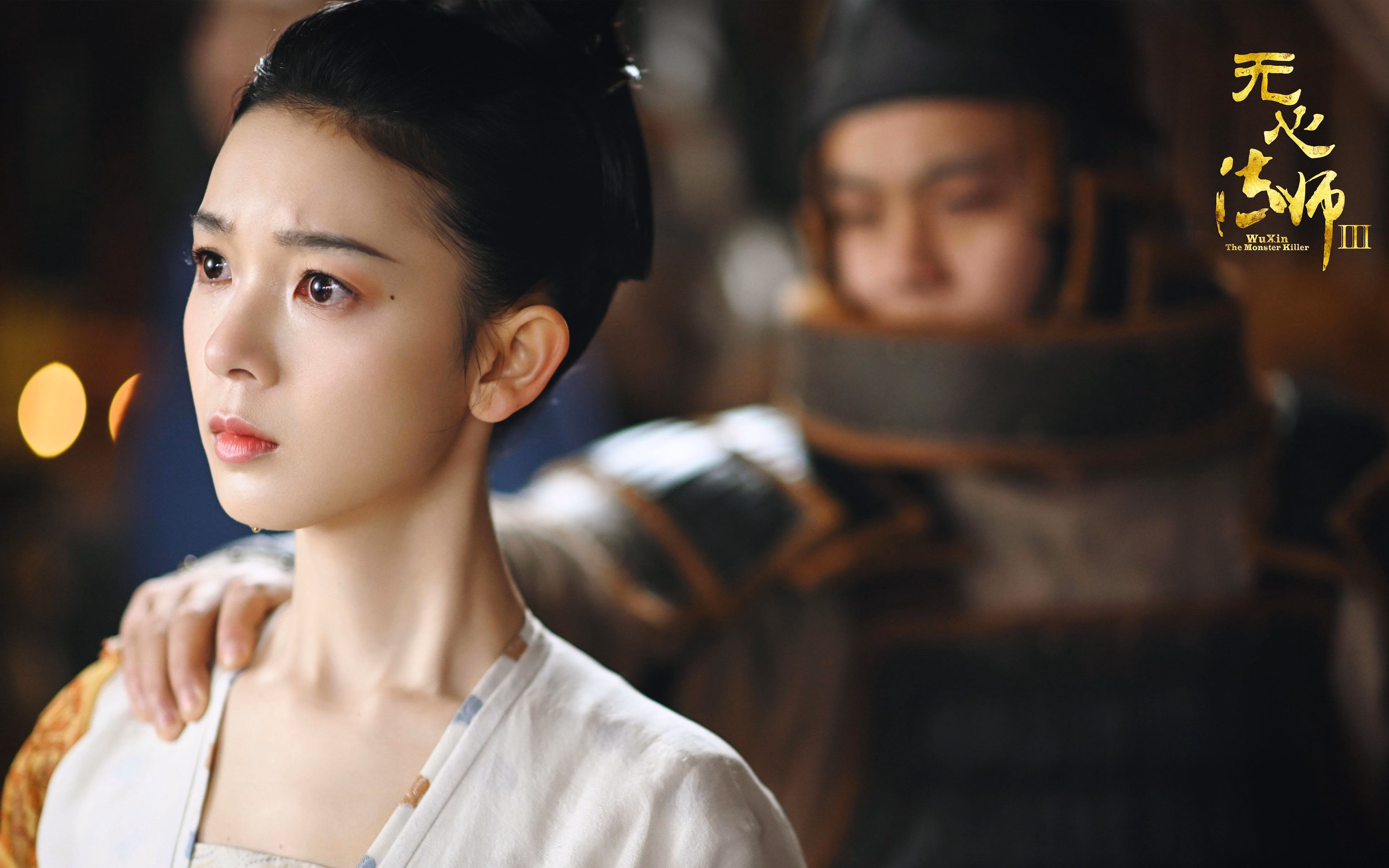 开季宣言,赛道轰鸣与球场逆袭的双重奏