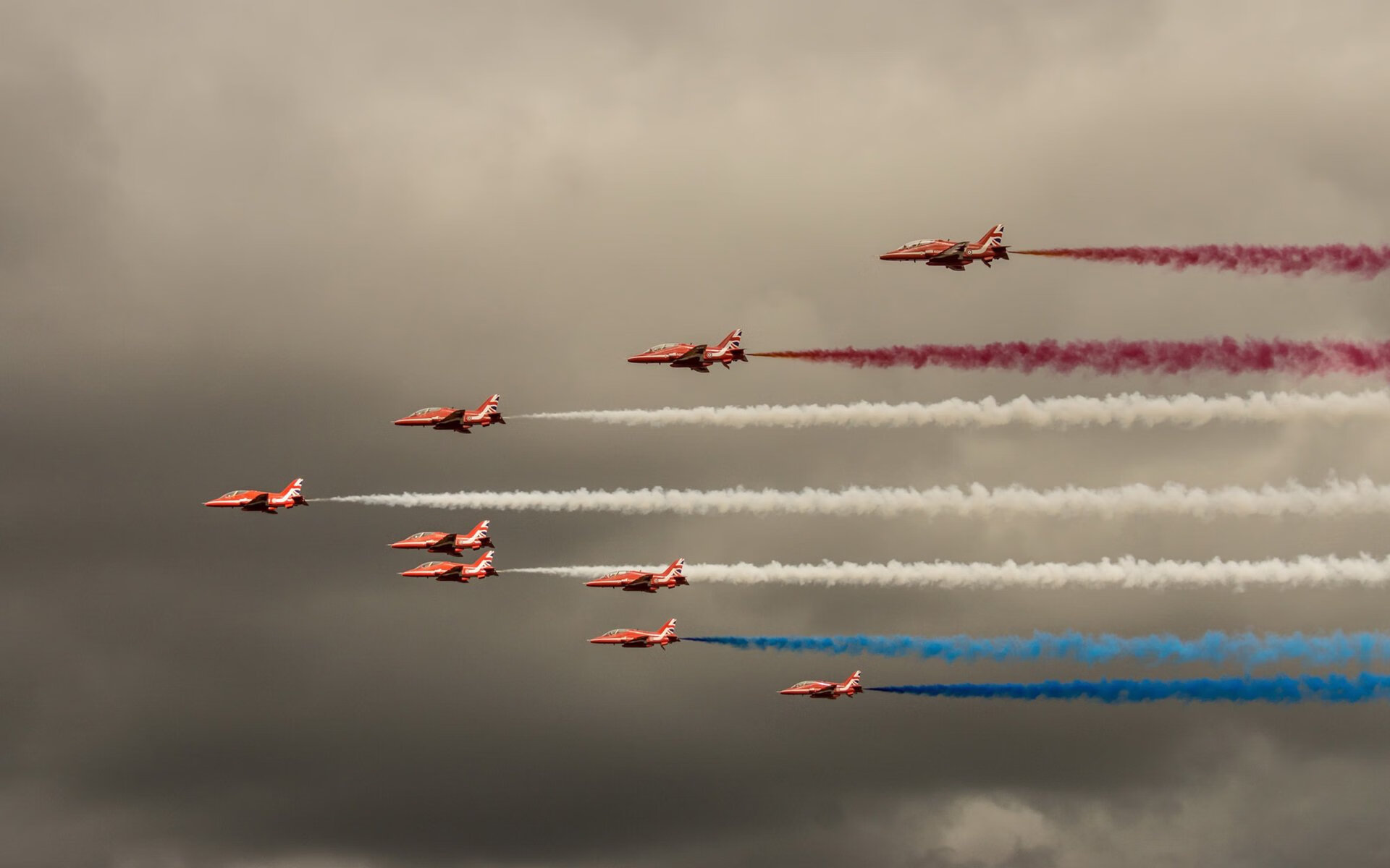 斯德哥尔摩与洛杉矶的共时性胜利,当伊布眼神遇见莱奥弧线